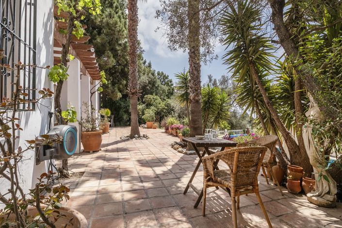 Image No.35-4 Bed Villa for sale