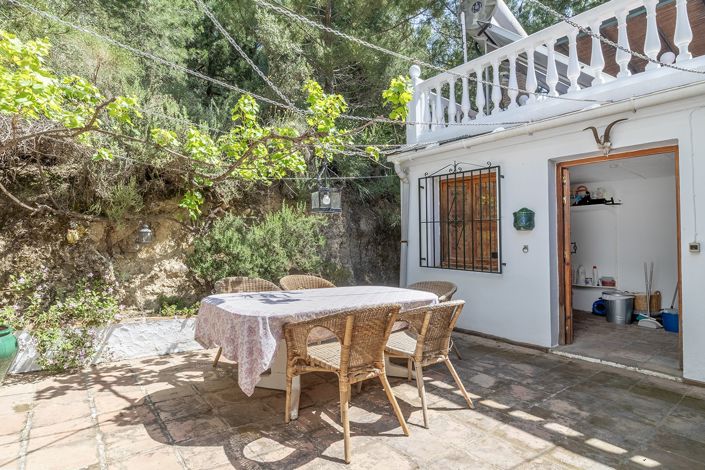 Image No.42-4 Bed Villa for sale