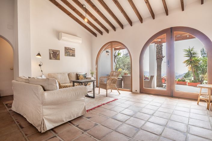 Image No.8-4 Bed Villa for sale