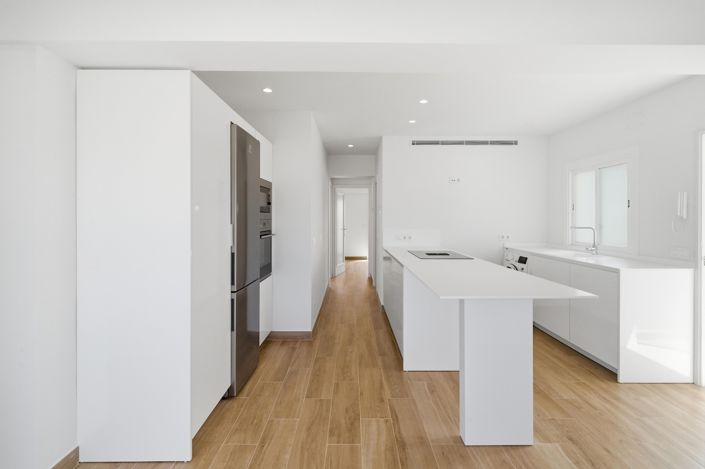 Image No.19-4 Bed Penthouse for sale
