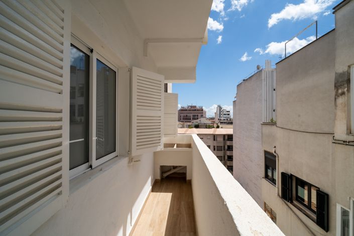 Image No.3-4 Bed Penthouse for sale