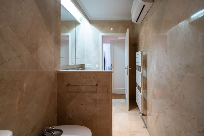 Image No.37-4 Bed Penthouse for sale