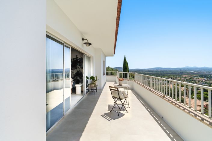 Image No.11-5 Bed Villa for sale