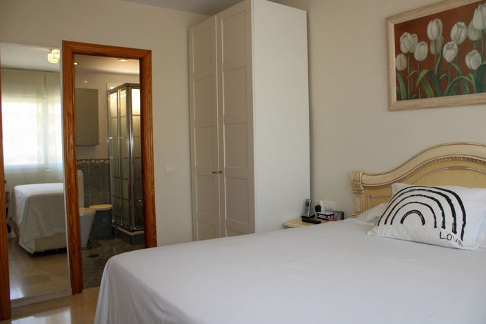 Image No.16-2 Bed Apartment for sale