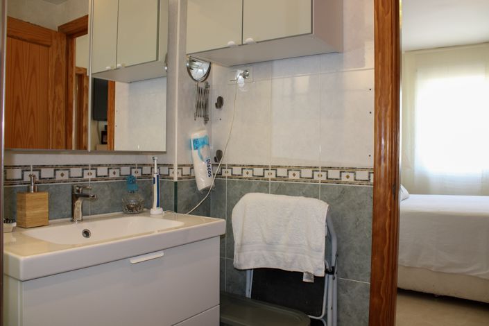 Image No.18-2 Bed Apartment for sale