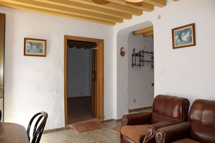 Image No.5-4 Bed Townhouse for sale