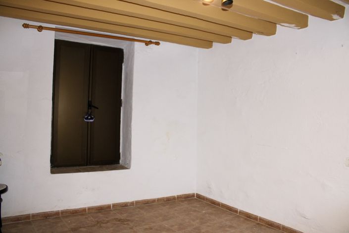 Image No.6-4 Bed Townhouse for sale