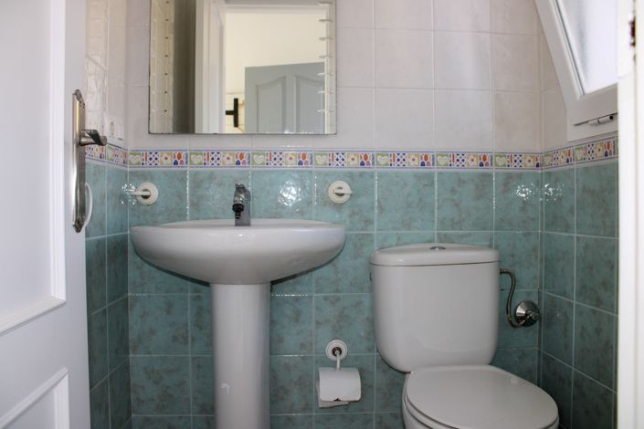 Image No.9-3 Bed Property for sale