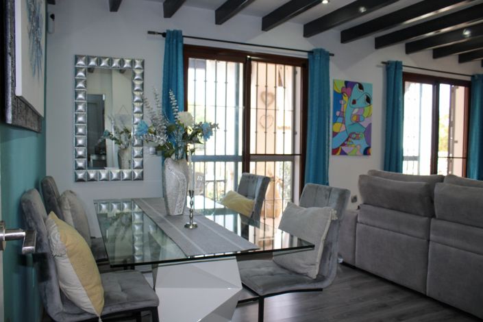Image No.15-4 Bed Villa for sale