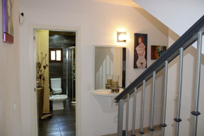 Image No.24-4 Bed Villa for sale