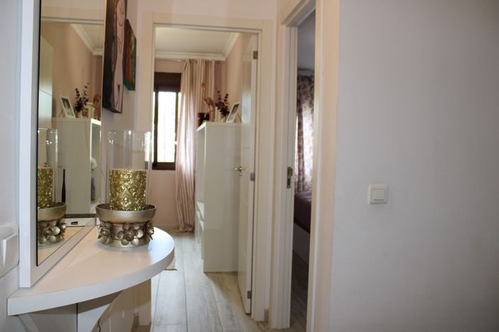 Image No.27-4 Bed Villa for sale