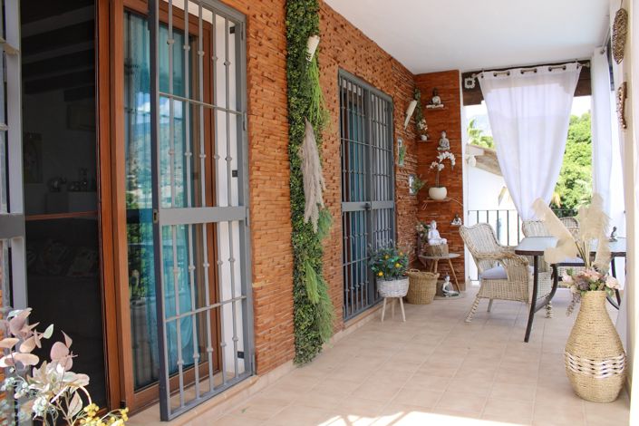 Image No.9-4 Bed Villa for sale