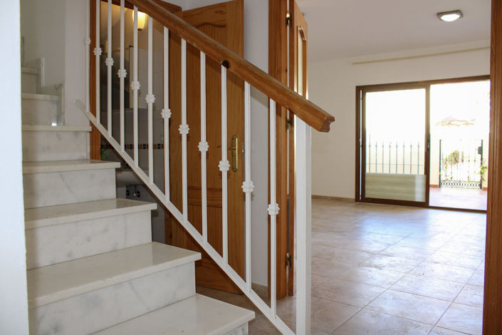 Image No.18-3 Bed Townhouse for sale