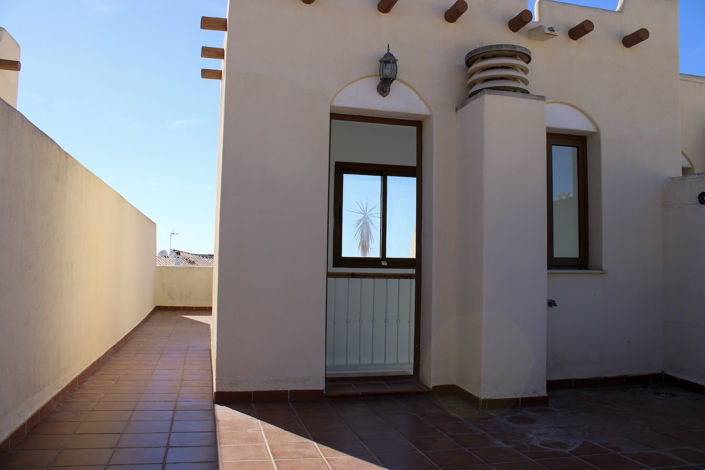 Image No.39-3 Bed Townhouse for sale