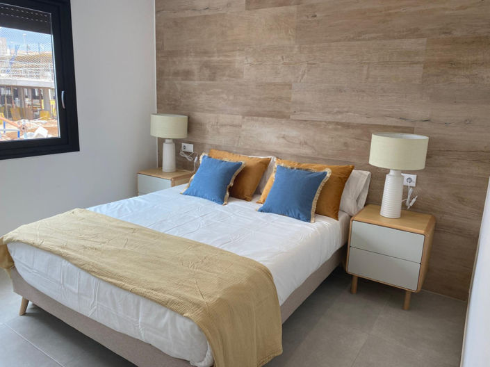 Image No.13-2 Bed Apartment for sale