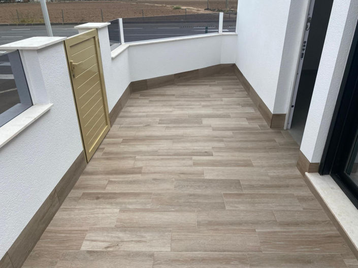 Image No.20-2 Bed Apartment for sale