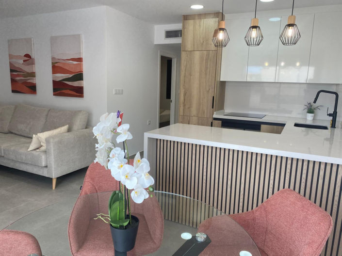 Image No.5-2 Bed Apartment for sale