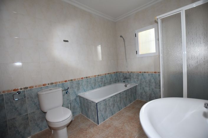 Image No.11-3 Bed Villa for sale