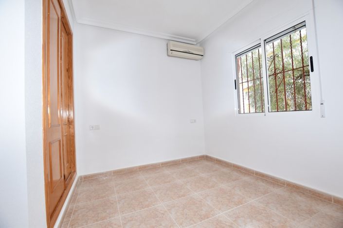 Image No.14-3 Bed Villa for sale