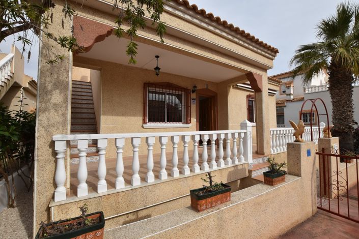 Image No.27-3 Bed Villa for sale