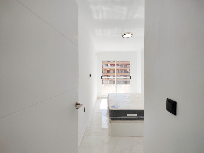 Image No.24-2 Bed Apartment for sale