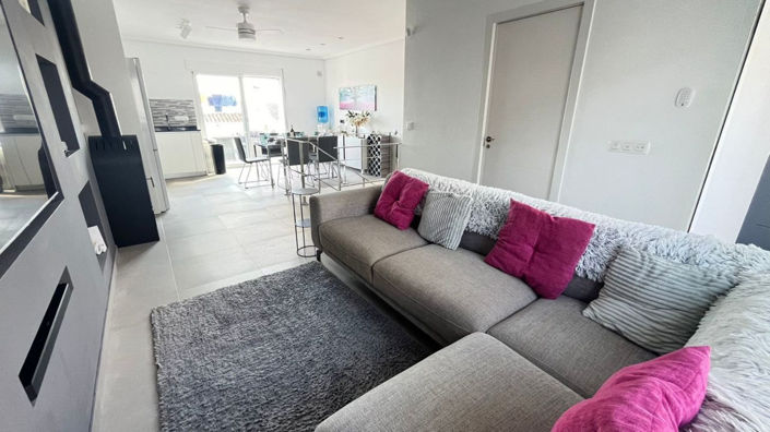 Image No.6-3 Bed Villa for sale