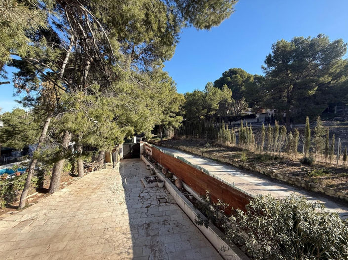 Image No.3-Villa de 3 chambres à vendre à Elda