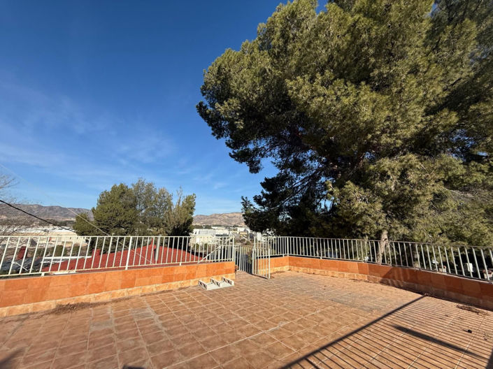 Image No.5-Villa de 3 chambres à vendre à Elda