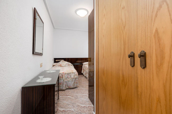 Image No.22-4 Bed Apartment for sale