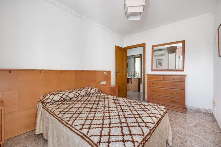 Image No.37-4 Bed Apartment for sale