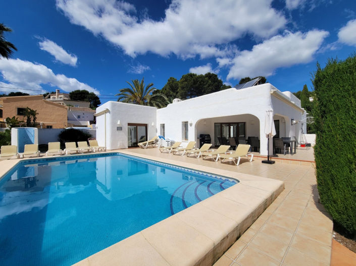Image No.1-10 Bed Villa for sale