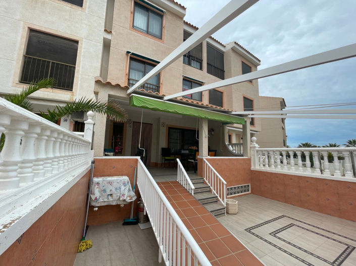 Image No.1-5 Bed Villa for sale