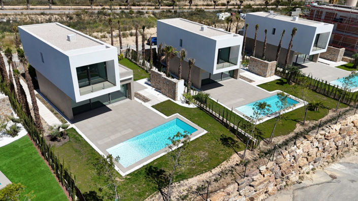 Image No.1-3 Bed Villa for sale