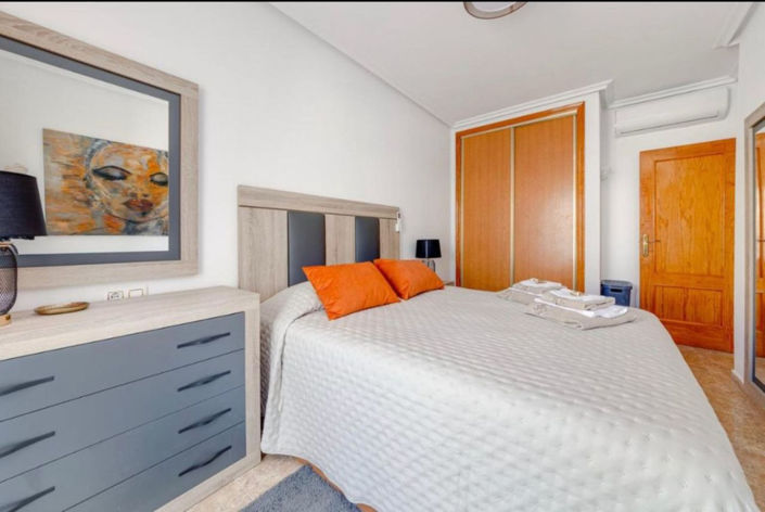 Image No.9-2 Bed Apartment for sale