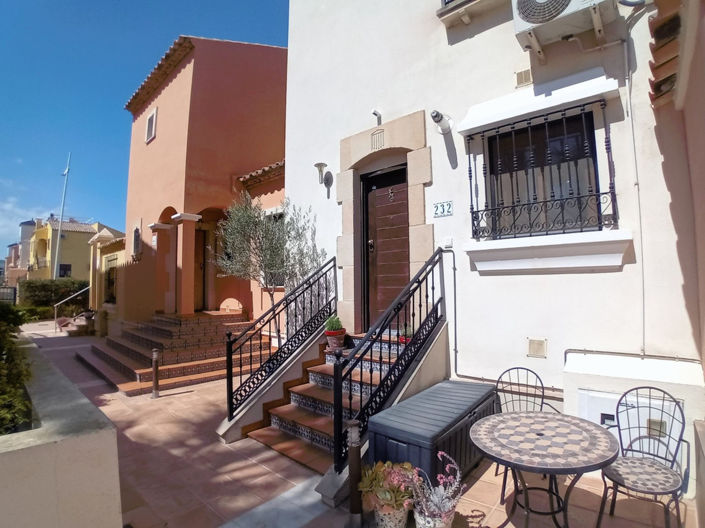Image No.1-2 Bed Villa for sale
