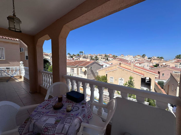 Image No.1-2 Bed Villa for sale