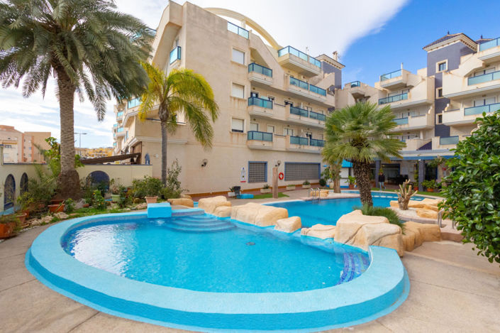 Image No.1-Appartement de 2 chambres à vendre à Cabo Roig