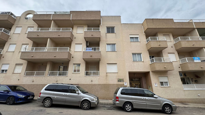 Image No.1-2 Bed Apartment for sale