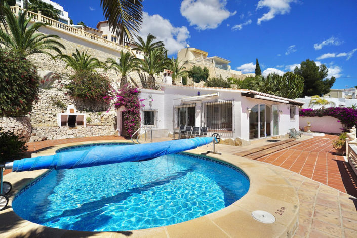 Image No.1-3 Bed Villa for sale