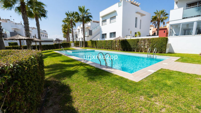 Image No.40-2 Bed Villa for sale