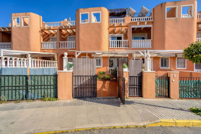 Image No.1-Villa de 3 chambres à vendre à Torrevieja