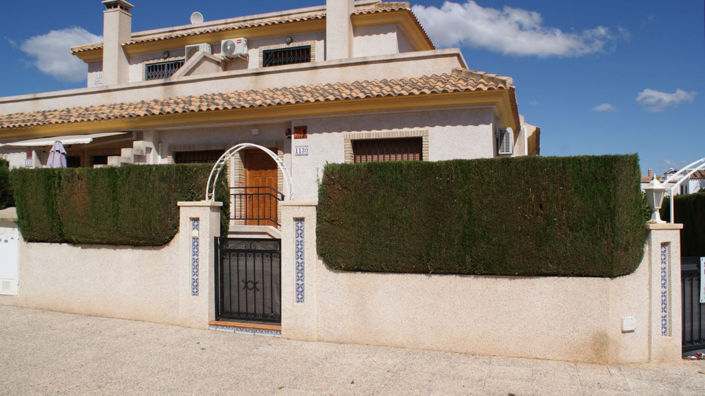 Image No.1-3 Bed Villa for sale