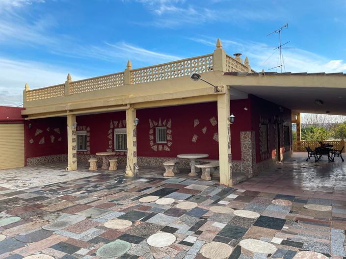 Image No.1-5 Bed Villa for sale