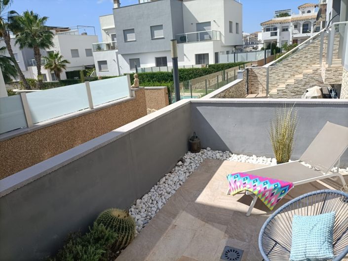 Image No.3-Villa de 2 chambres à vendre à Orihuela Costa