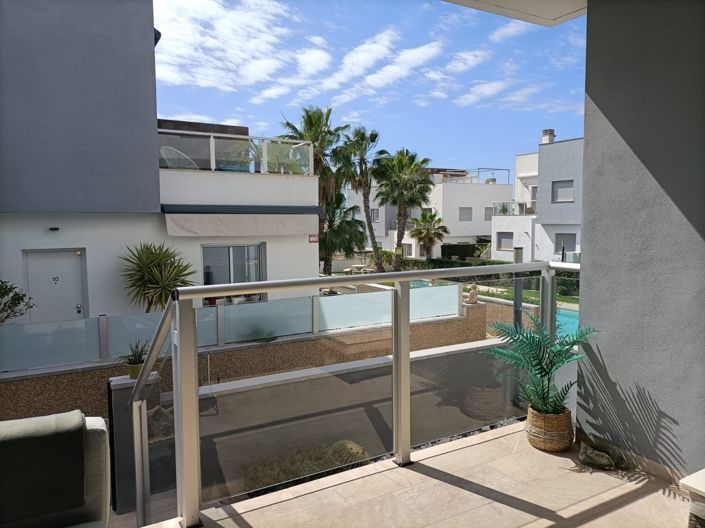 Image No.6-Villa de 2 chambres à vendre à Orihuela Costa