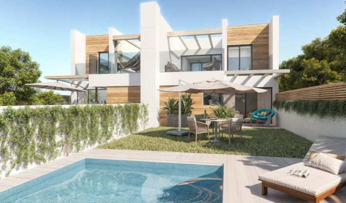 Image No.1-3 Bed Villa for sale