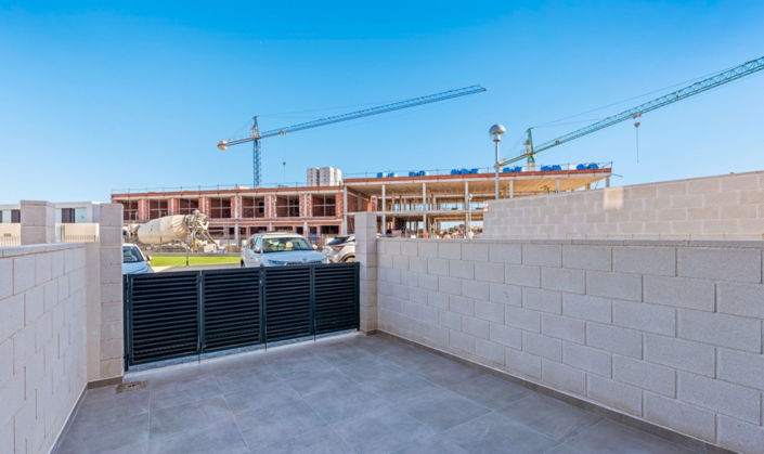 Image No.3-2 Bed Villa for sale