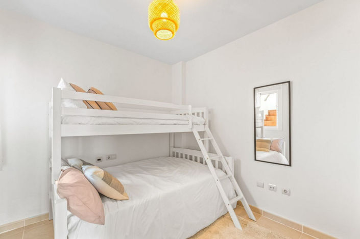 Image No.19-2 Bed Apartment for sale