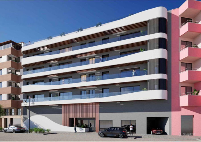 Image No.1-3 Bed Apartment for sale