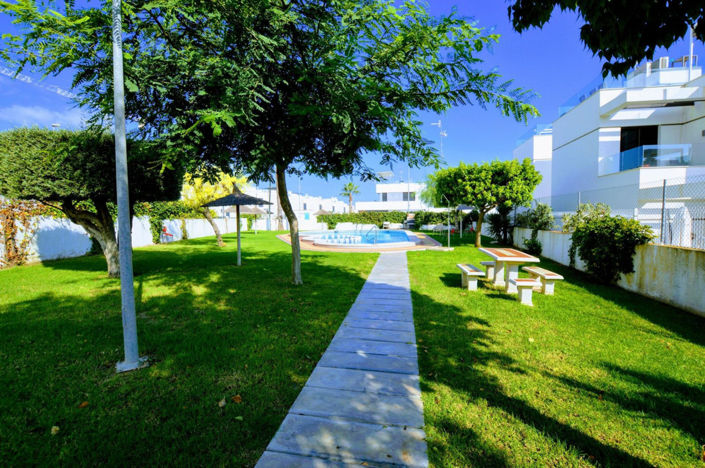 Image No.3-Villa de 3 chambres à vendre à Villamartin